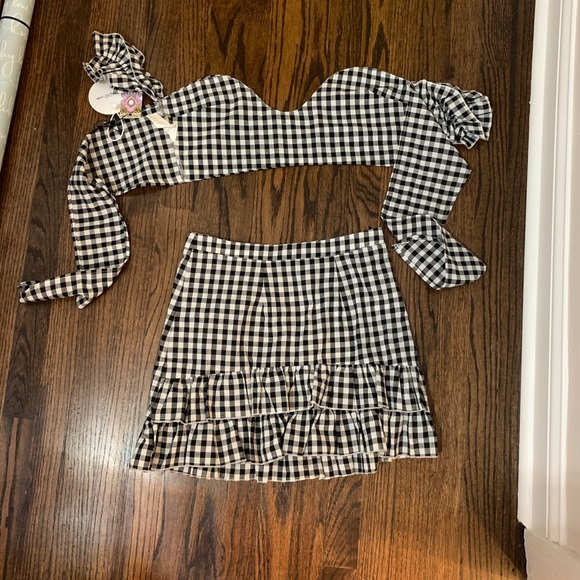 NWT BooHoo Gingham Co-Ord Twin Set - Picture 3 of 7